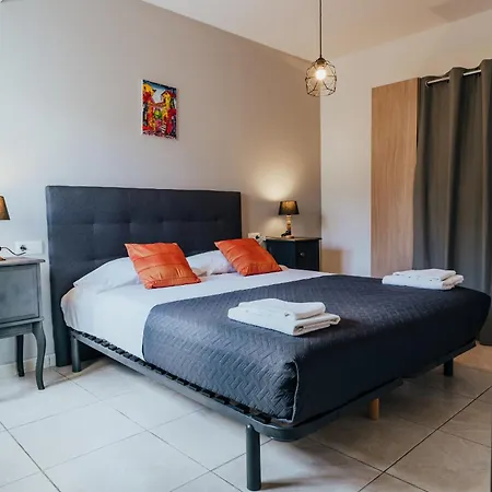 Welcs Casa 185 Emp Con Piscina Privada אמפוריבראבה