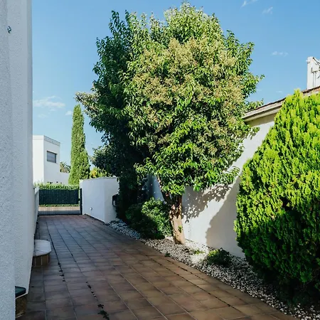 Welcs Casa 185 Emp Con Piscina Privada אמפוריבראבה